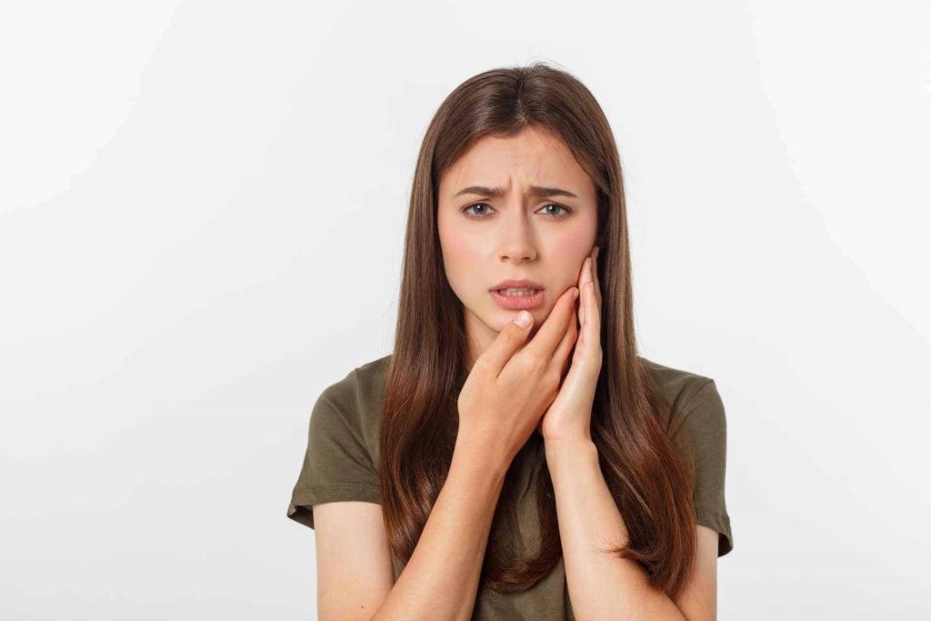 kaplama diş ağrısı neden olur